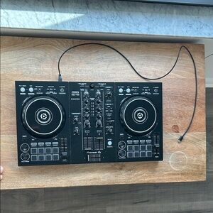 PIONEER Dual Deck DJ Controller in Black